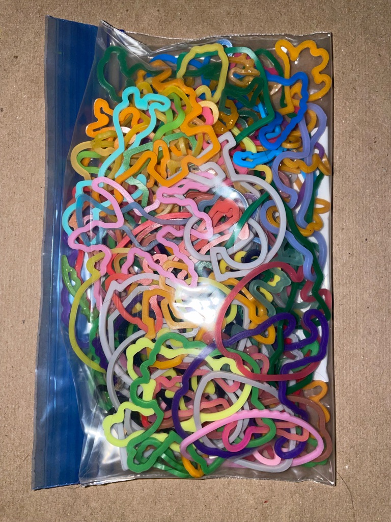 100 Silly Bandz Random Assortment